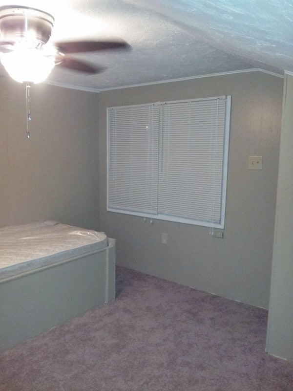 Building Photo - 1008 S Stanley St