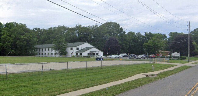 Building Photo - 1204 Andrew Ave