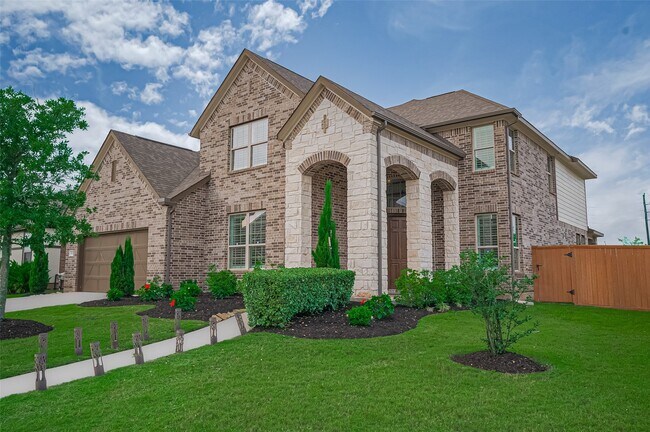 Building Photo - 12311 Kinmundy Ln
