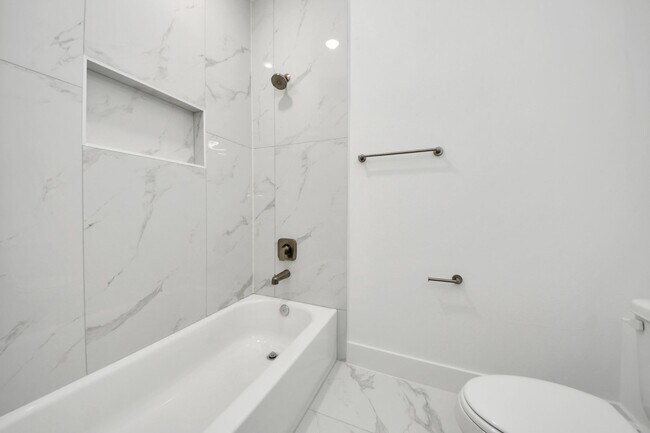 Building Photo - 9409 Caddo Rd