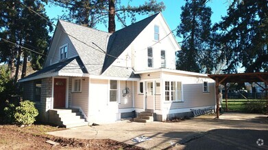 Building Photo - 6+ Bdrm Home Built 1895.  Close In.  With ...