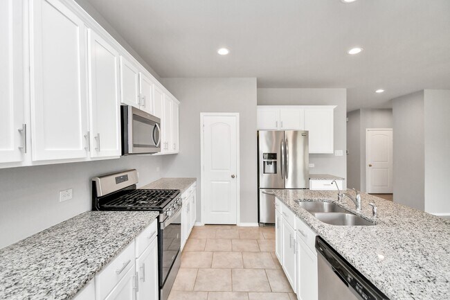 Building Photo - 13967 Leigh Lake Ln