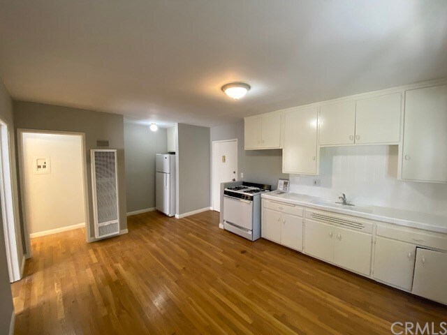 Primary Photo - 3916 Kentucky Dr