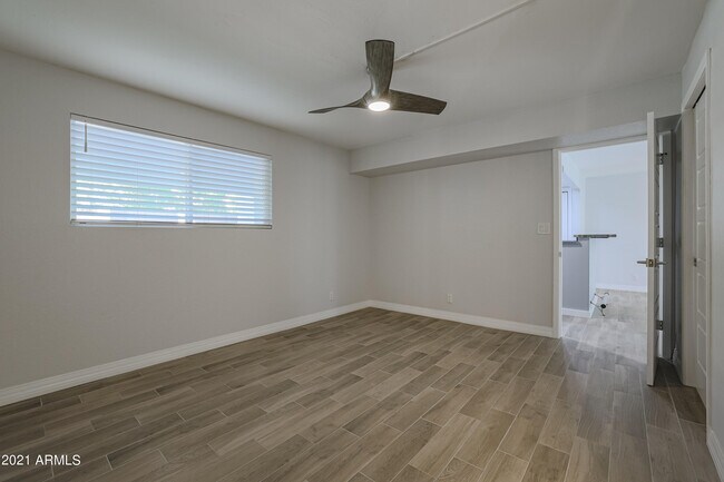 Building Photo - 3640 N 70th St