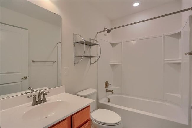 Building Photo - 126 Arbor Trail Dr