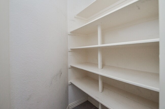 Building Photo - 4522 Wavertree Dr