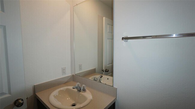 Building Photo - 1117 Cedar Trace Pl