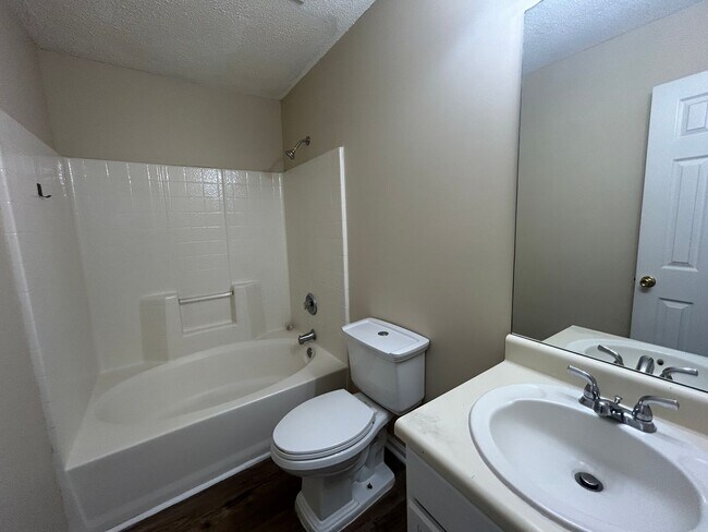 Building Photo - **MOVE IN WITH NO SECURITY DEPOSIT**8205 A...
