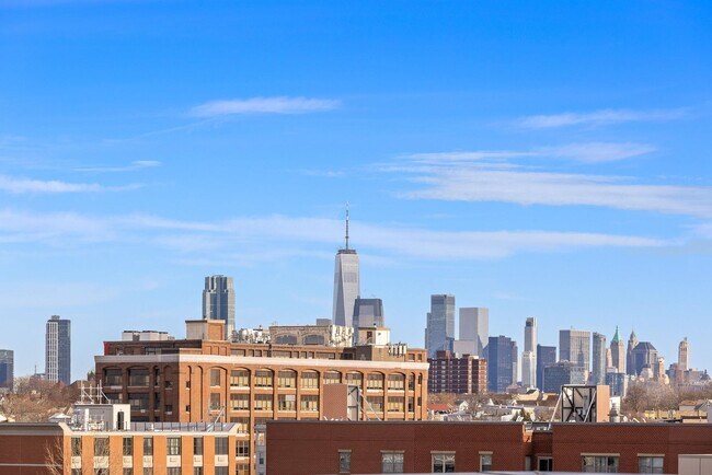 Building Photo - 1 Mallory Ave