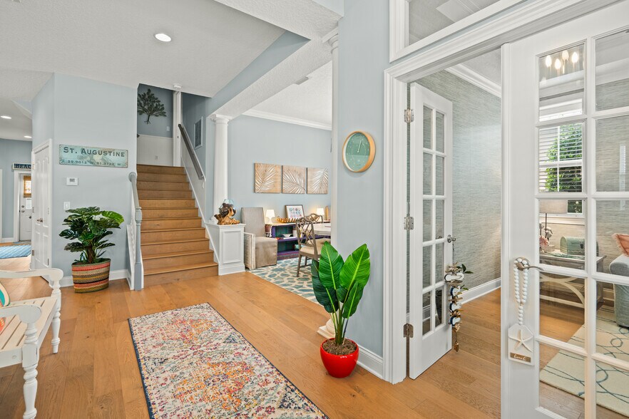 Building Photo - 788 Ocean Palm Way