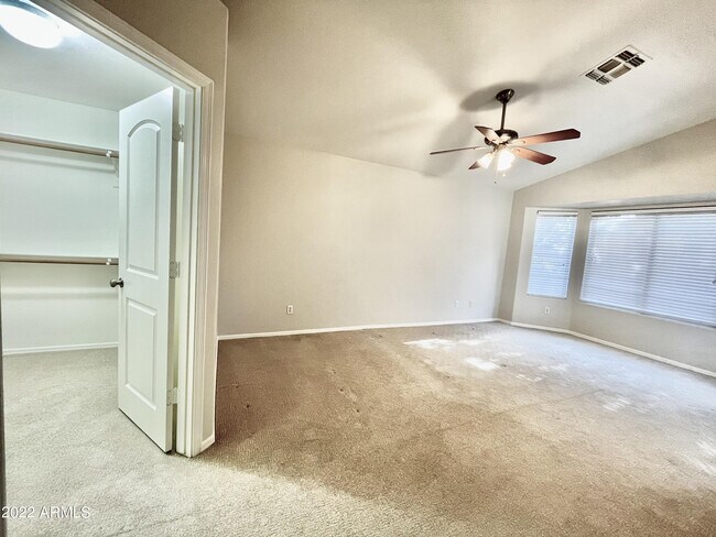 Building Photo - 8143 W Mary Ann Dr