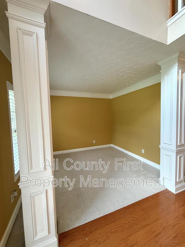 Building Photo - 3673 McDaniel Mill Rd SW