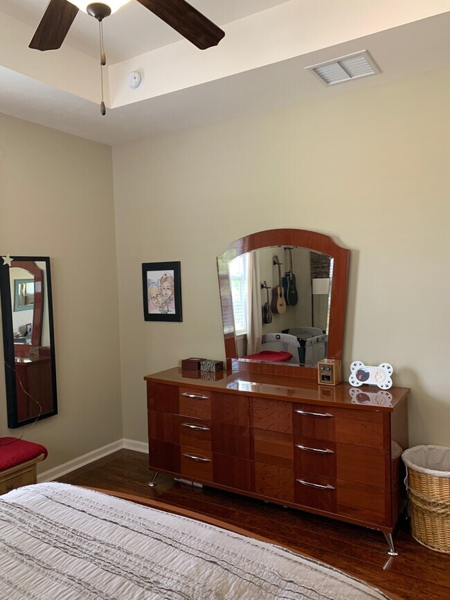 Building Photo - 3/2 IN HAMPTON CREEK SUBDIVISION- AVAILABLE SEPTEMBER 1, 2026