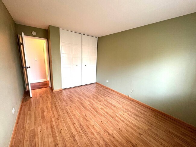 Building Photo - 2 Villa Verde Dr