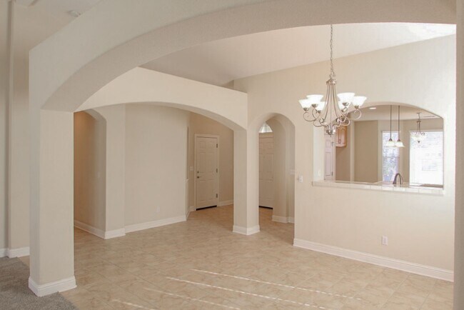 Building Photo - Spacious Home Near Mountain View School with a 3 Car Garage