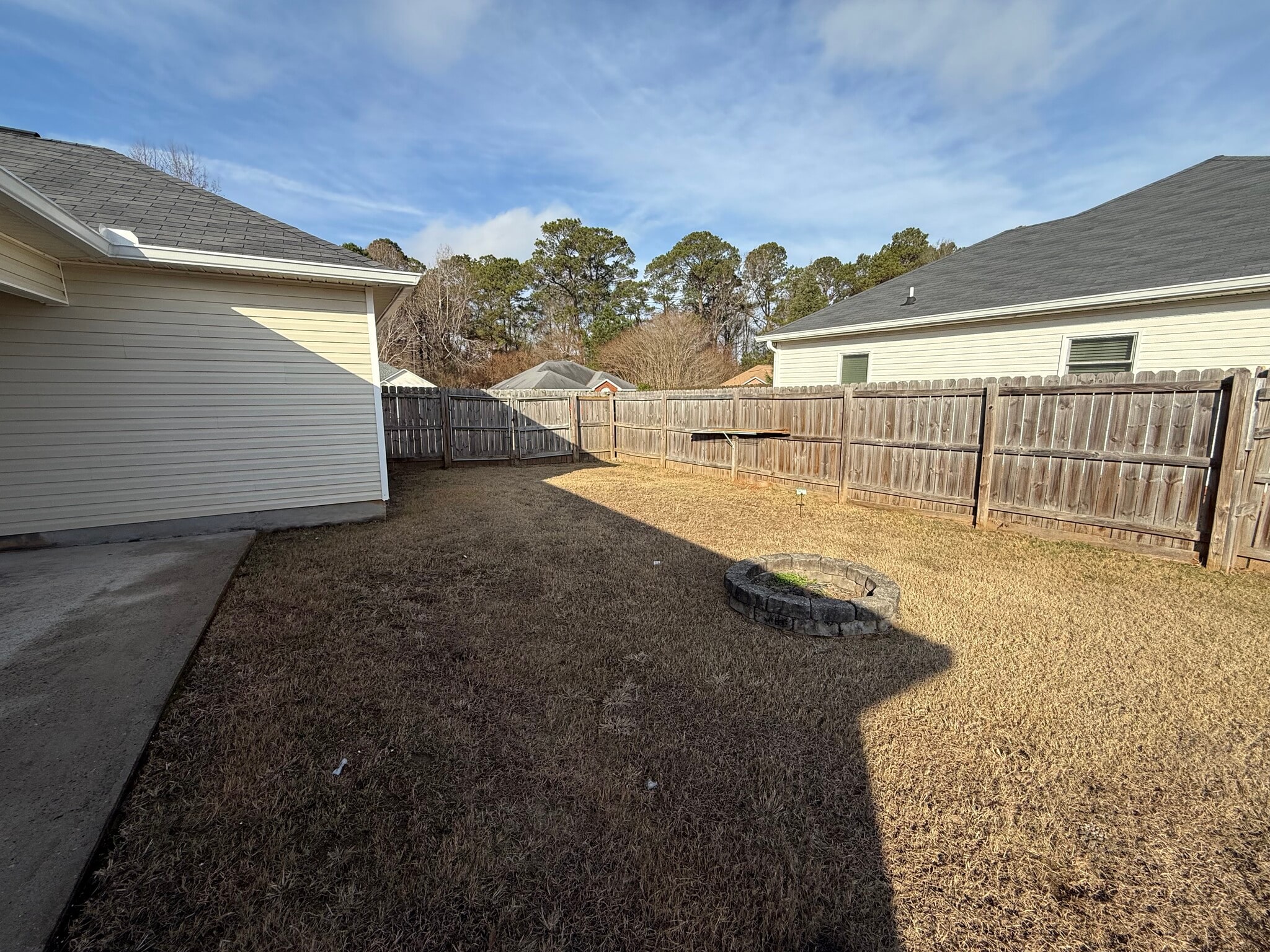 Building Photo - 100 Englewood Ct