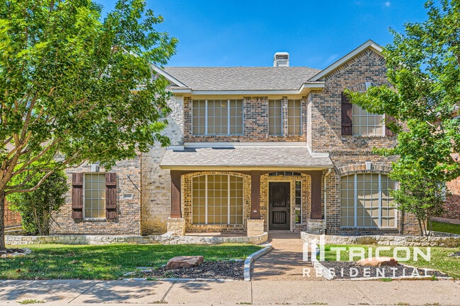 Building Photo - 2020 Hillcroft Dr