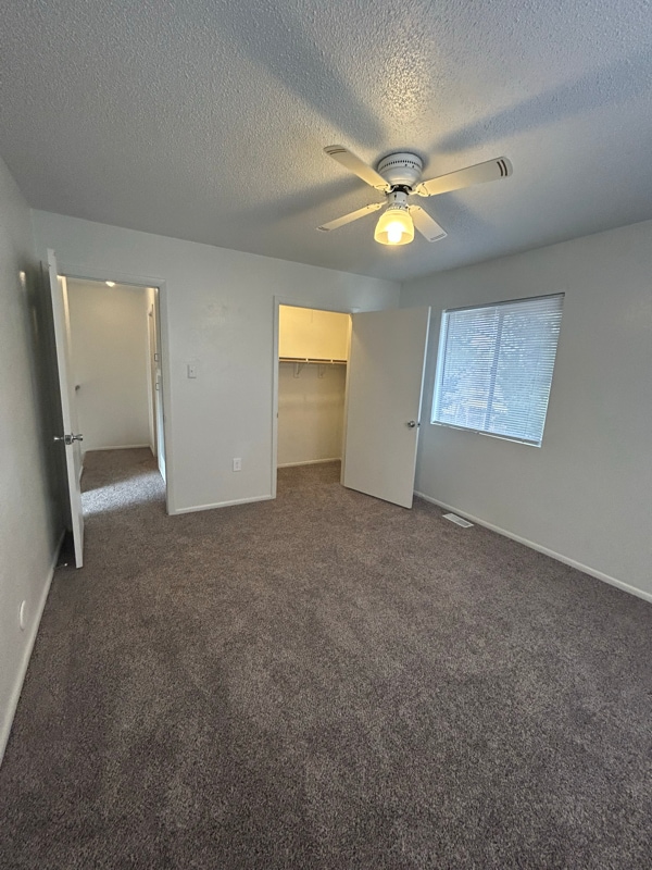 Building Photo - 2530 Taylor Ln