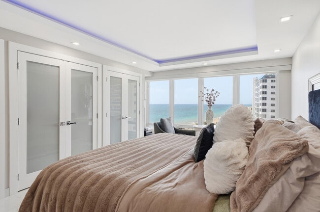 Building Photo - 4100 Galt Ocean Dr
