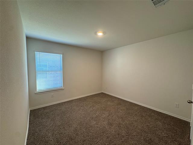 Building Photo - 2948 Shoemaker Dr