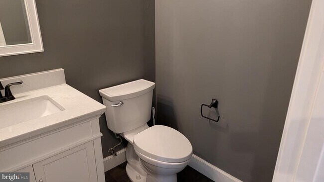 Building Photo - 20970 Rootstown Terrace
