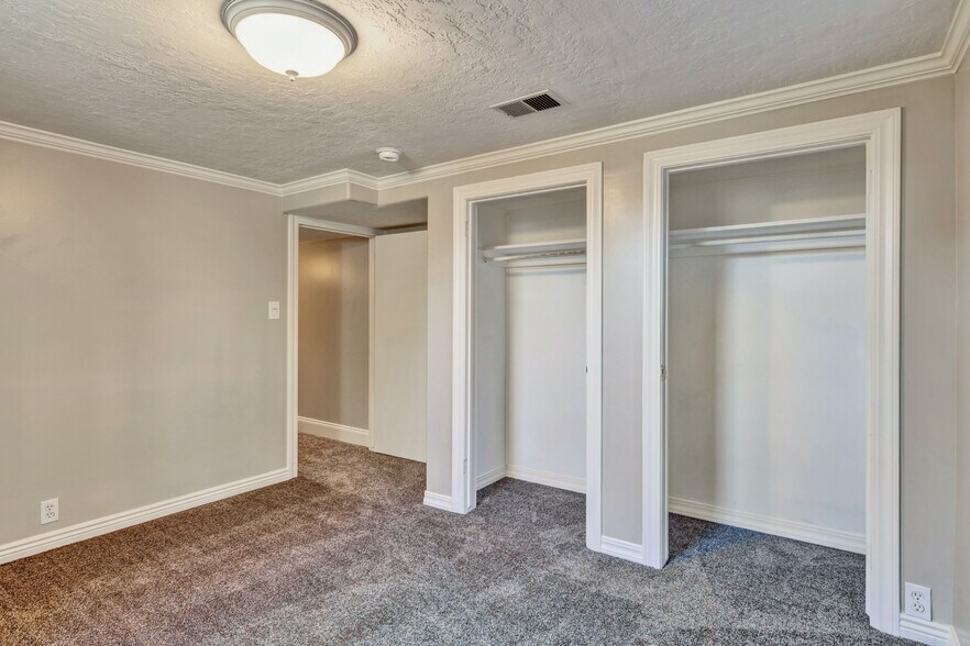 Building Photo - 436 E 6815 S
