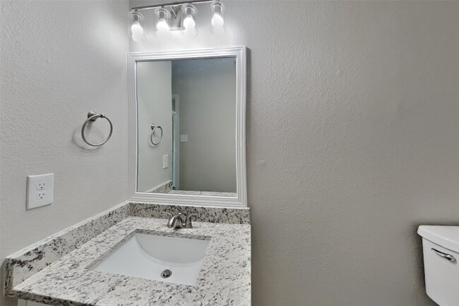 Building Photo - 18230 Temple Hill Ln