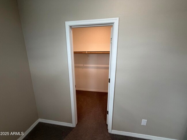 Building Photo - 1322 E Gemini Pl