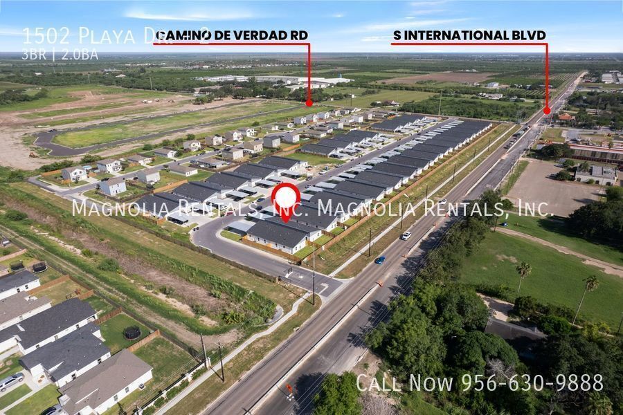 Building Photo - 1502 Playa Dr