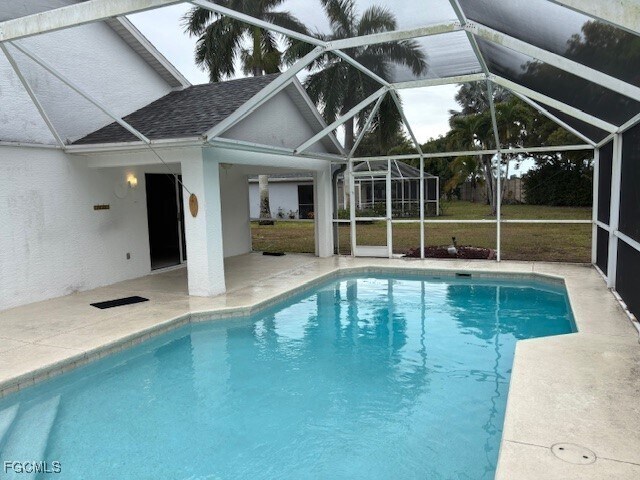 Building Photo - 15805 Beachcomber Ave