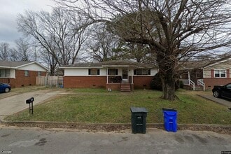 Building Photo - 1718 Marlborough Blvd
