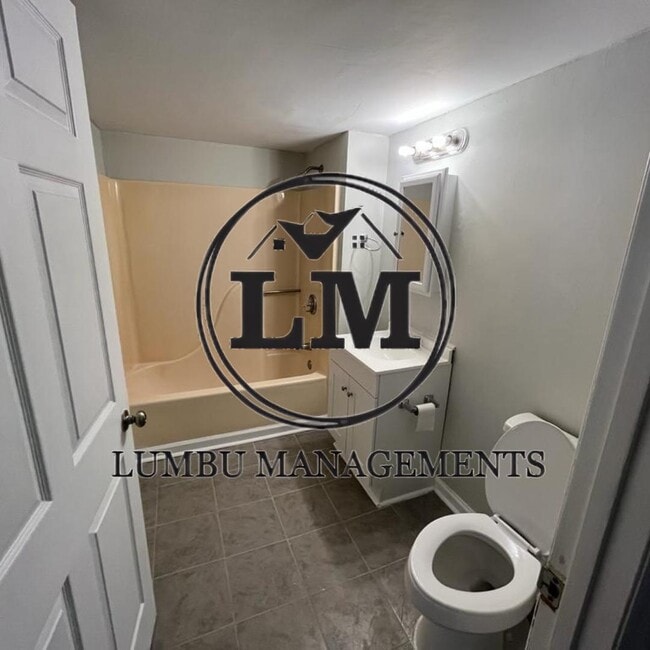 Building Photo - 1508 Oakshire Ct