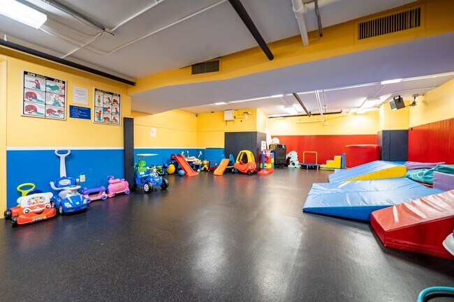 Building Photo - 7002 JFK Blvd E