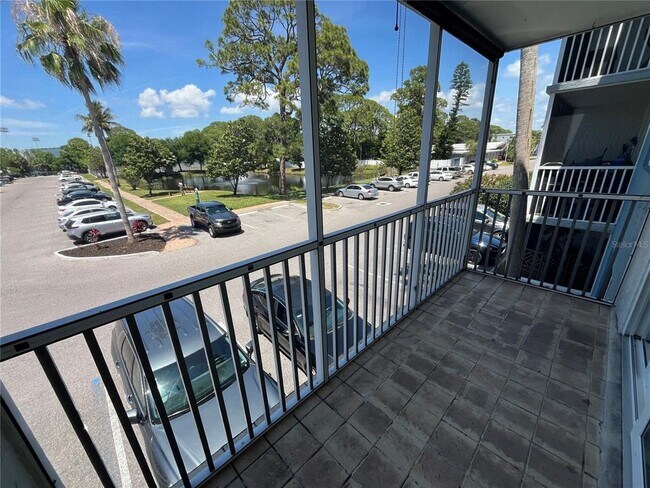 Building Photo - 2650 Coconut Bay Ln