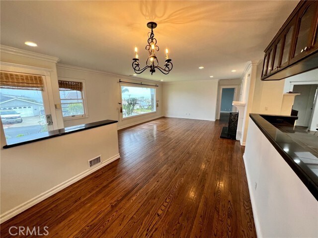 Building Photo - 342 Camino de las Colinas