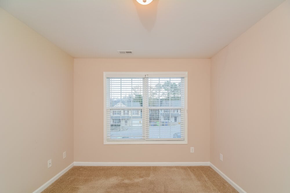 Building Photo - 4910 Little Bud Ln