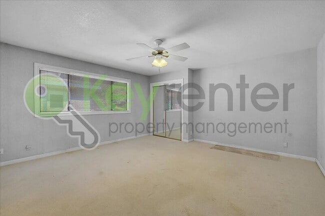 Building Photo - 3556 Mesa Verdes Dr