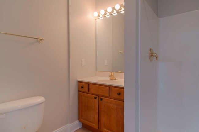 Building Photo - Available for the 2026-2027 lease term.