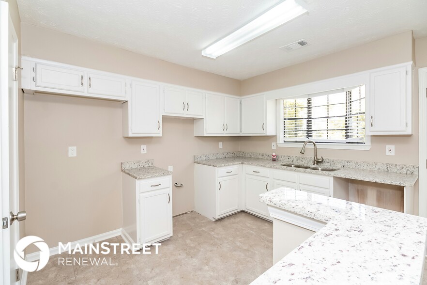 Building Photo - 423 Brookfield Way