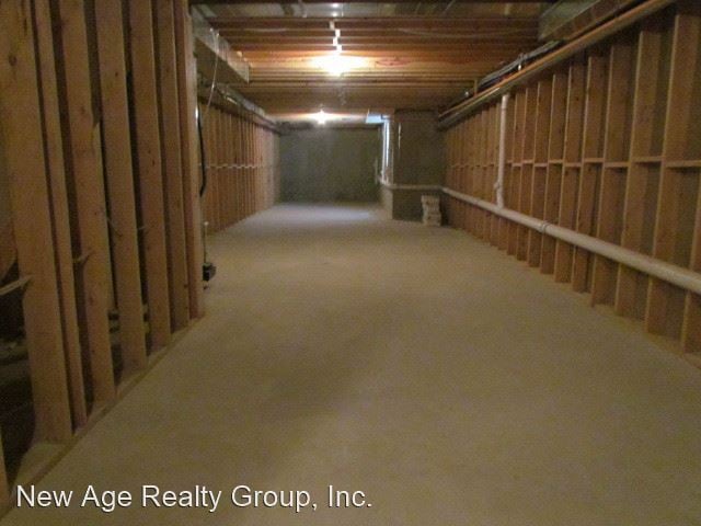 Building Photo - 136 S 46th St