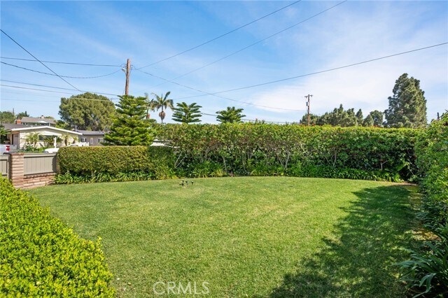 Building Photo - 1935 W 1st St