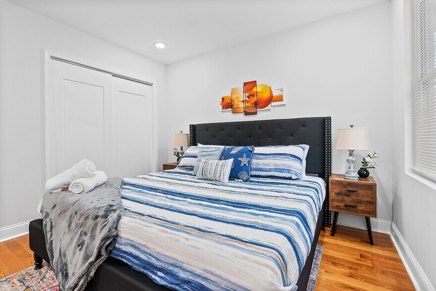 Building Photo - 3025 Baltz St