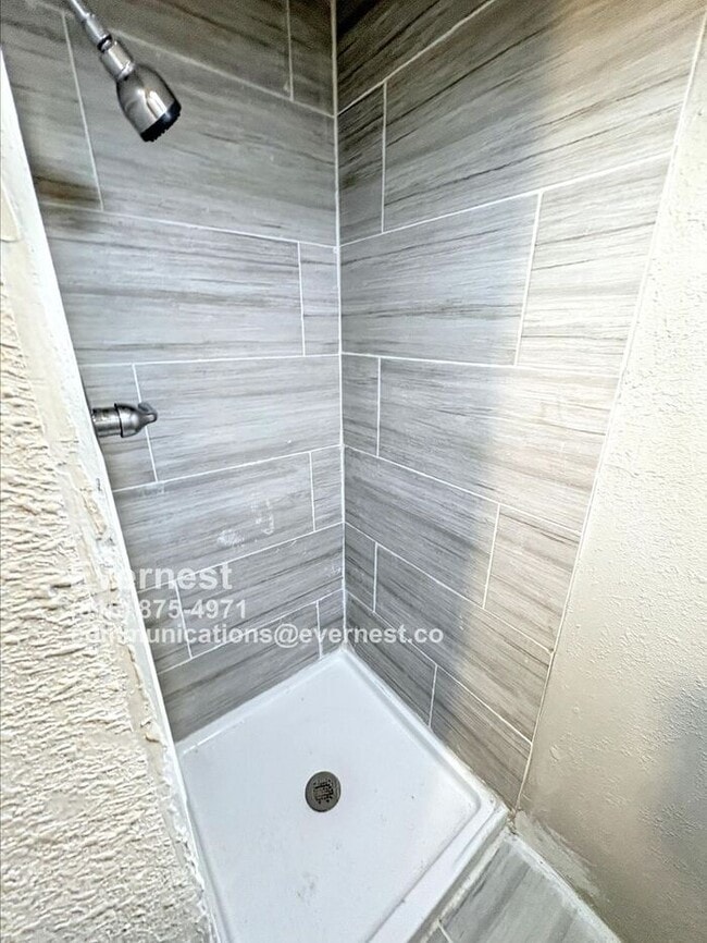 Building Photo - Charming 4-Bedroom Home with Finished Base...