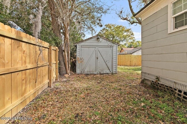 Building Photo - 2125 Arcadia Pl