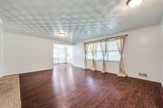 Building Photo - 307 N Parvin St