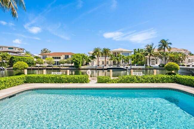 Building Photo - 1105 Bel Air Dr