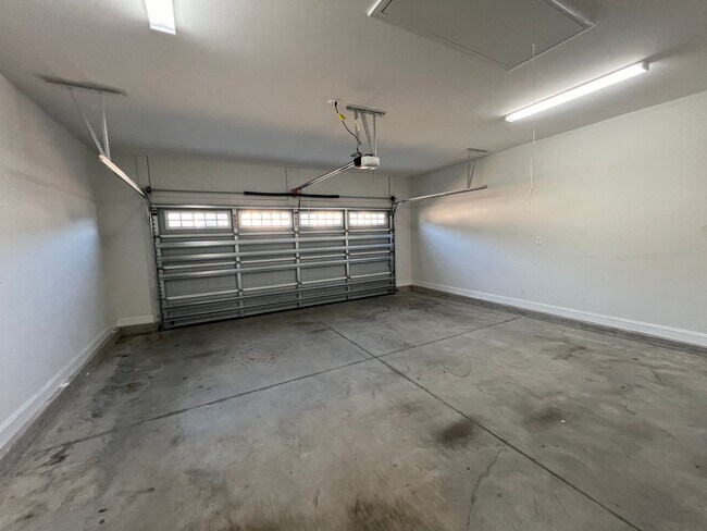 Building Photo - Conway - 3 Bedroom / 2 Bathroom House