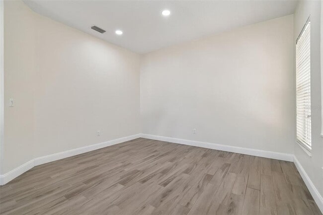 Building Photo - 3311 Stonebridge Trail