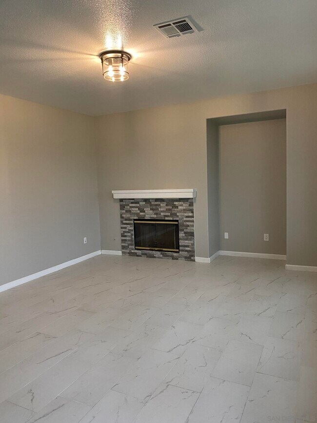 Building Photo - 5269 Setting Sun Way