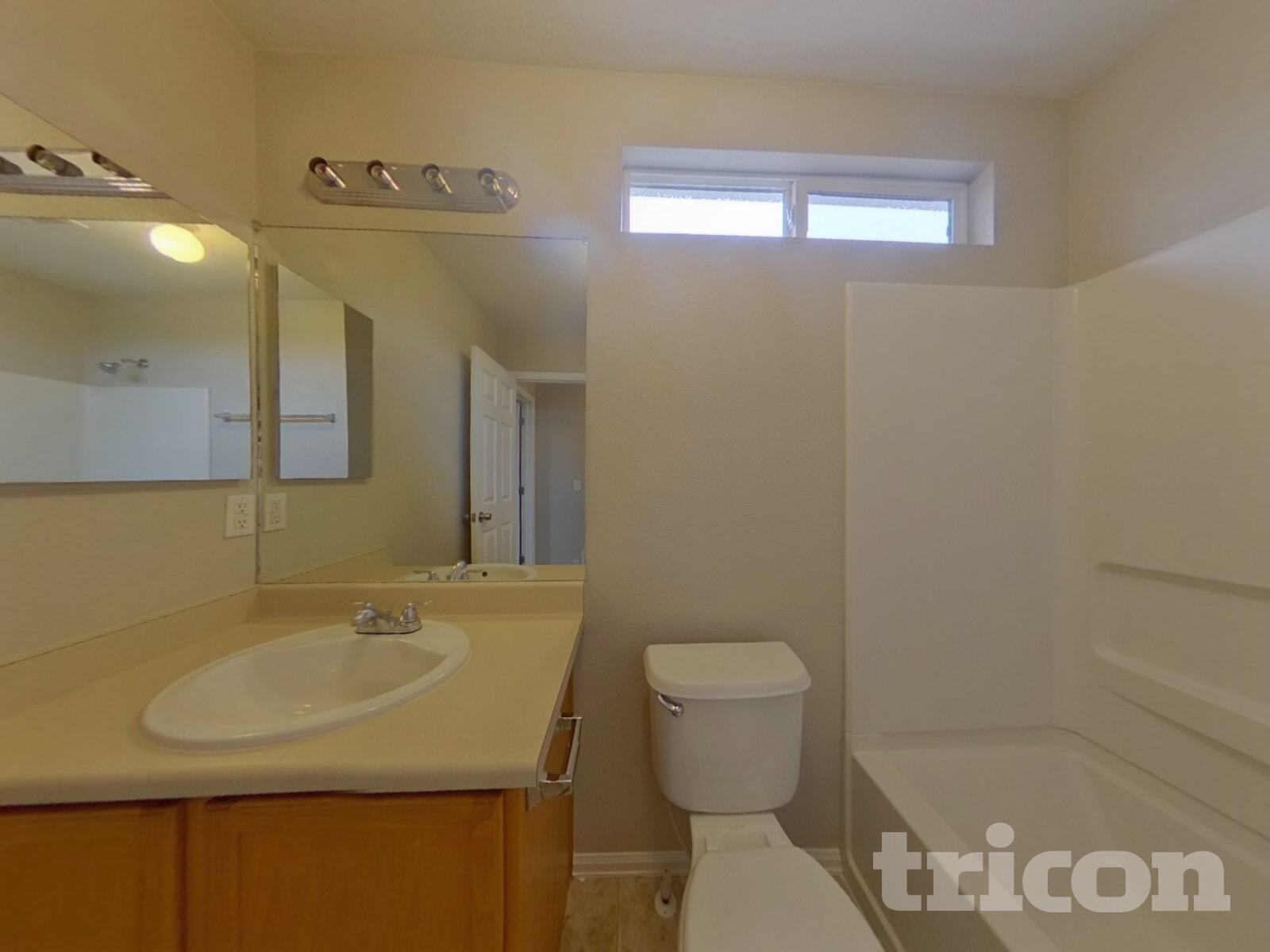 Building Photo - 15316 E 99th Pl